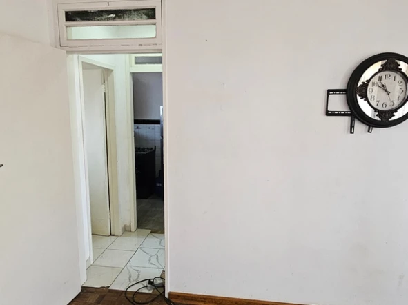 Flat & Apartment