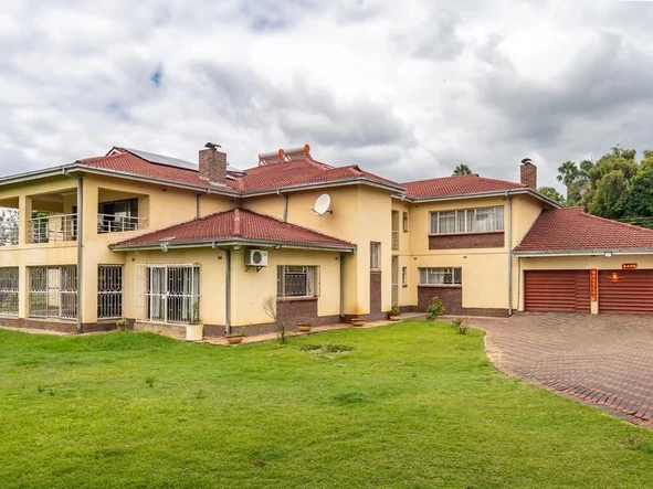 7 Bedroom House