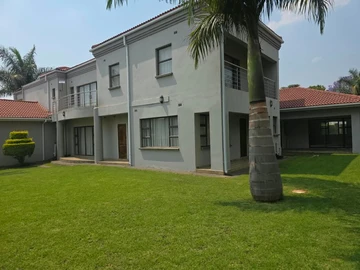 6 Bedroom Townhouse Complex