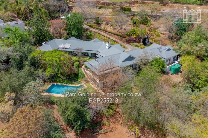 Timeless Elegance on the Hill - Price Drive Brooke Estate 