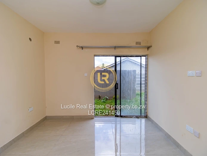 Comfortable Cluster Living/ Ashdown