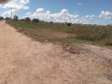 Commercial & Industrial Land