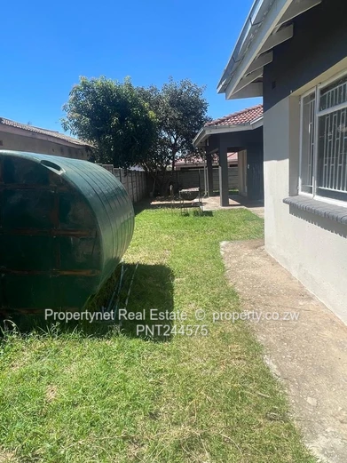 Solid neat family home!!!