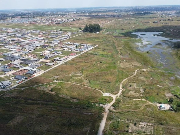 Stands & Residential Land