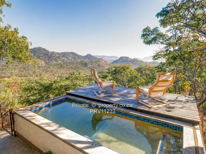 4 bedroom house for sale in Christon Bank.