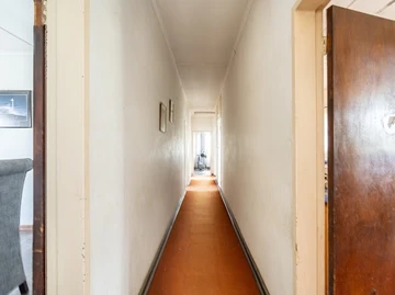 Farm & Agricultural Land