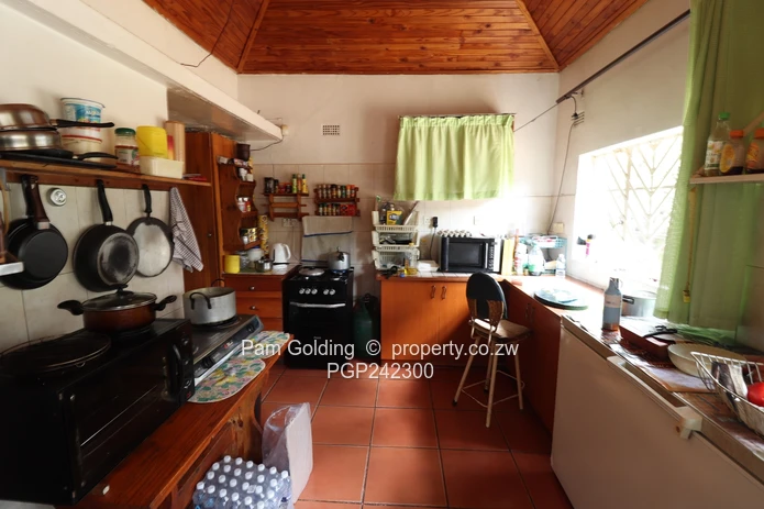 Prospect Park – Prime Land with 3-Bedroom Home (Sole Mandate)