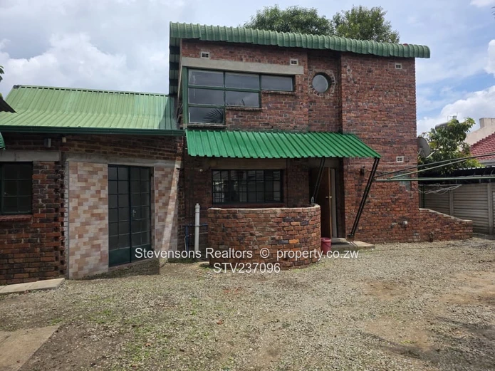 Charming Starter Home In New Marlborough.