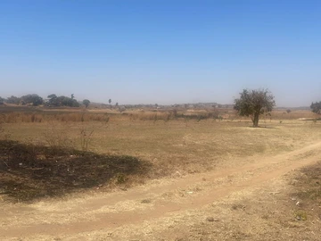 Commercial & Industrial Land