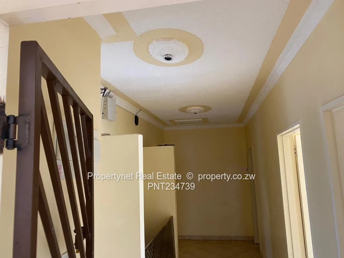 Neat modern family home!!!