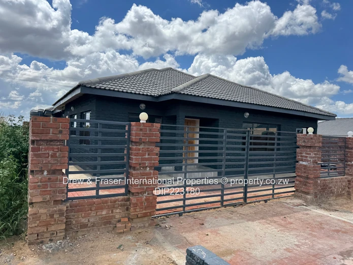 Stunning 4-Bedroom Home in Secure Mabvazuva, Ruwa!
