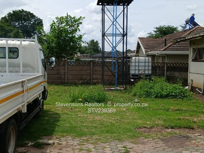 Mabelreign 3-Bed Home, Borehole & 1096m² Garden