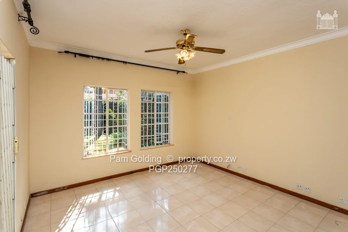 Townhouse For Rent In Belgravia