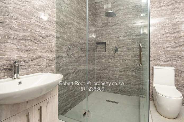 4 bed home in Borrowdale Brooke