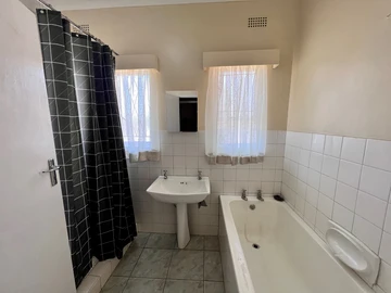 4 Bedroom Townhouse Complex