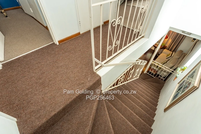 Charming Furnished Townhouse In Avondale