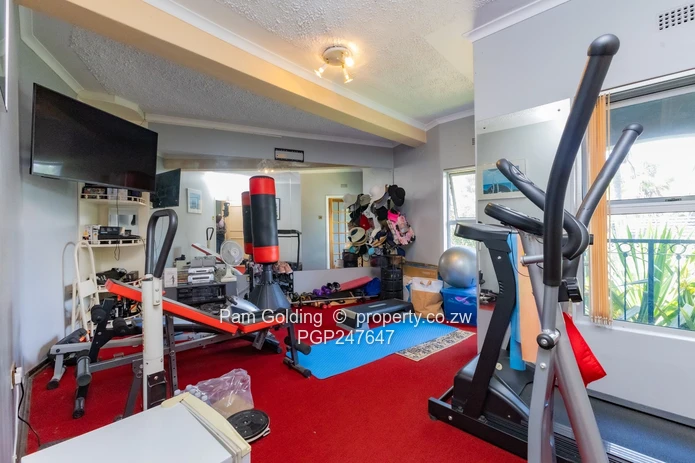 5 bed home for sale in Colne Valley