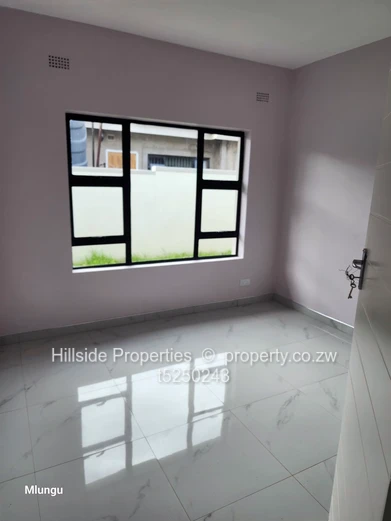 4bed house mabvazuwa phase 2 (Sole Mandate)