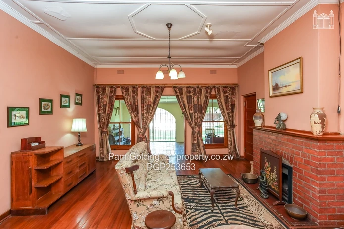Perfect Family Home for Sale in Newlands (Sole Mandate)