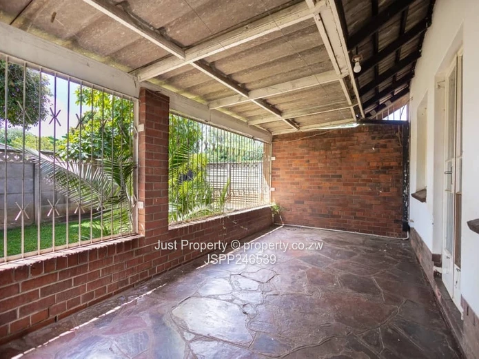 2 Bed Garden Flat; Avondale  West; For  Rent