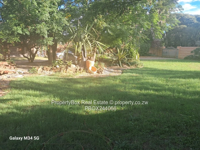 Greendale close to Spar Letombo for sale with huge land for further development.