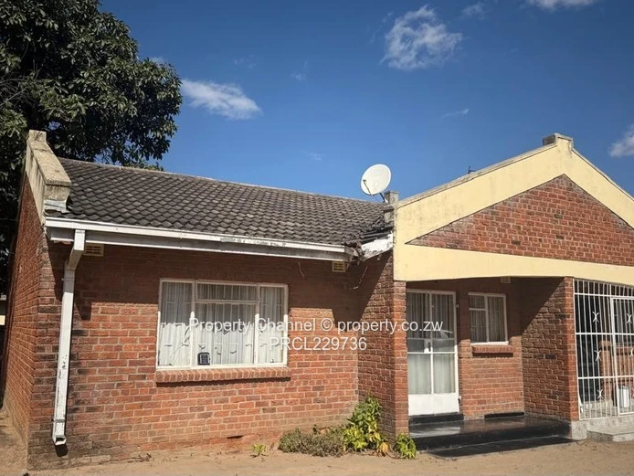 2bedroomed cluster unit in a complex of 8 units