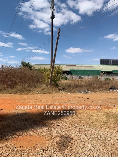 4,267 m² Walled Industrial Site beside Green-Roof Warehouse