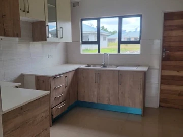 3 Bedroom Garden Flat