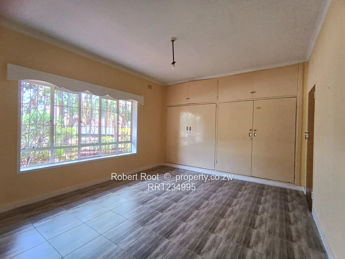 4 bed home in Kamfinsa