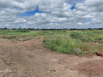 Commercial & Industrial Land