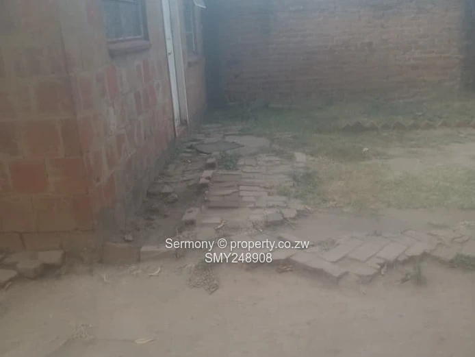 Semi-detached 4 roomed house for sale