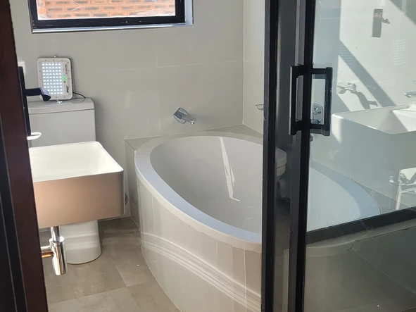 2 Bedroom Garden Flat