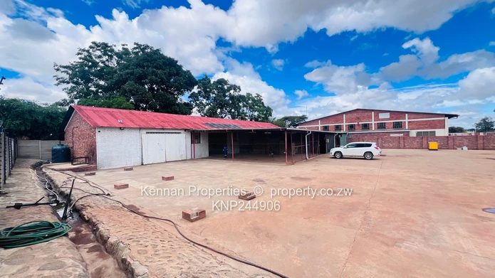 Warehouse, Approx 800 sqm under roof.