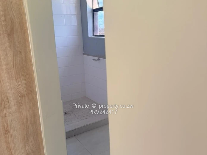 Luxury Living in Mt Pleasant: 3-Bed, 3-Bath House with Borehole