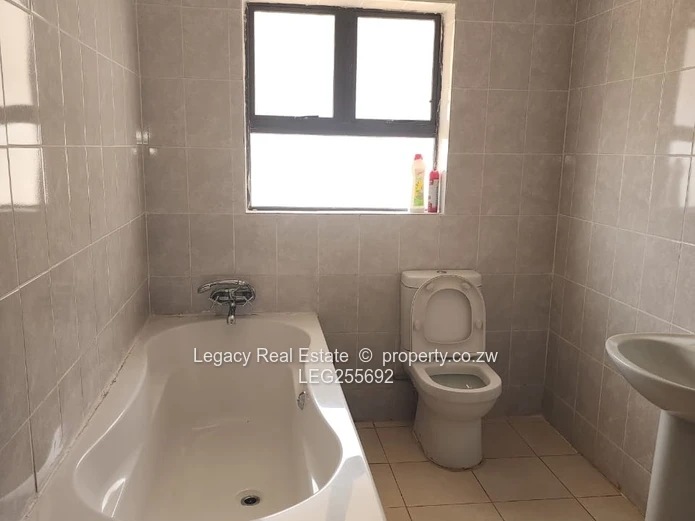 Spacious 4-Bed Brookview Home with Garden & Borehole