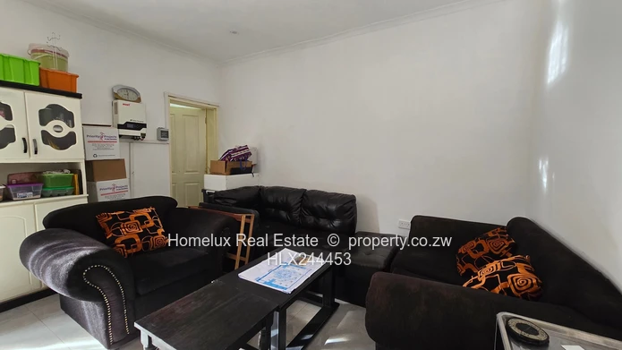 2 Bed Garden Apartment in Marlborough.