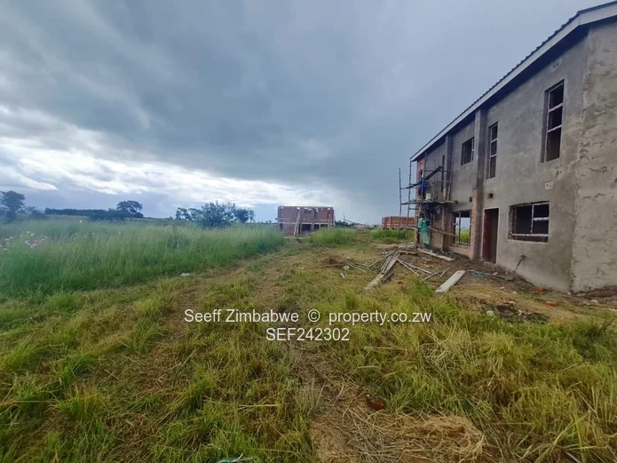 594m² Serviced Stand in Fairview — Near New Builds & Mu