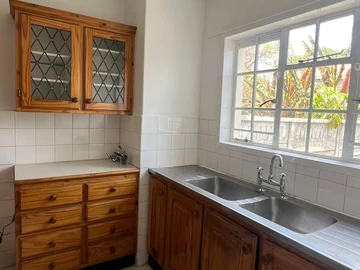 2 Bedroom Garden Flat