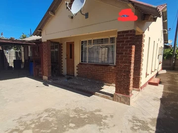 Charming 3-Bedroom Home in Manyame Park, Chitungwiza!