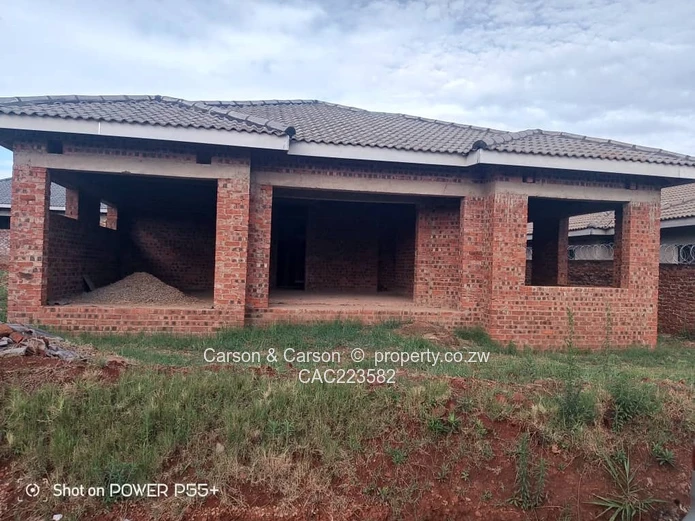Incomplete 4 bedroomed  house for sale 