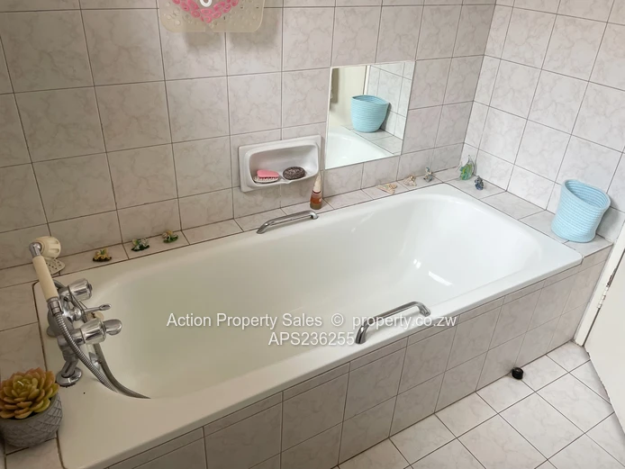 Lovely Garden Flat For Rent In Belgravia 