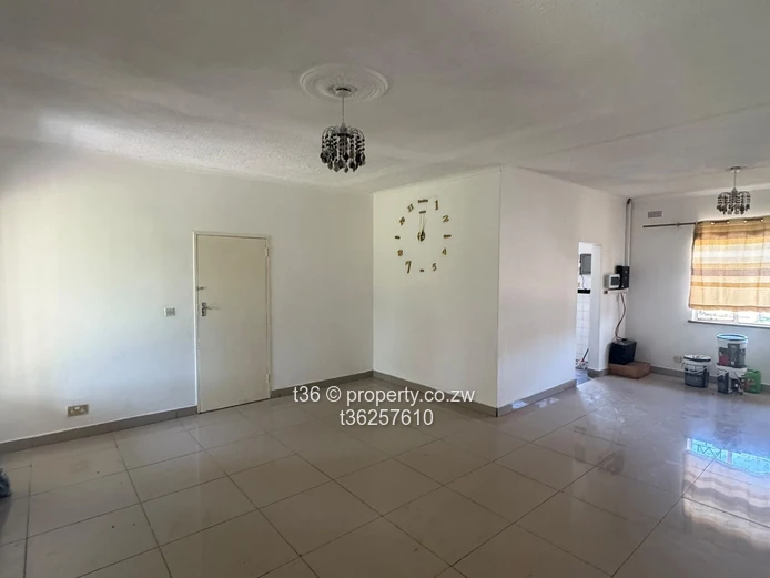 Smart and golden house for rent at COTSWOLD HILLS