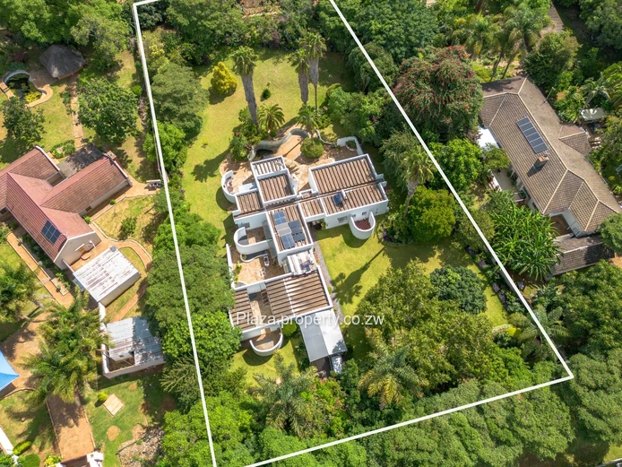 Elegant 4-Bedroom Family Home In Highlands (Sole Mandate)