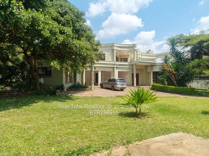 House for sale in Glenlorne
