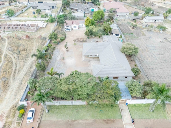 5 Bedroom House