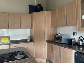 3 Bedroom Garden Flat