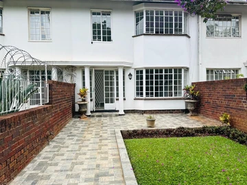 3 Bedroom Garden Flat