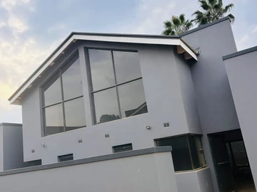 3 Bedroom Garden Flat