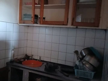 2 Bedroom Flat & Apartment