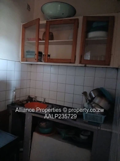 2-Bedroom Residence with Deeds in Eastview Gardens